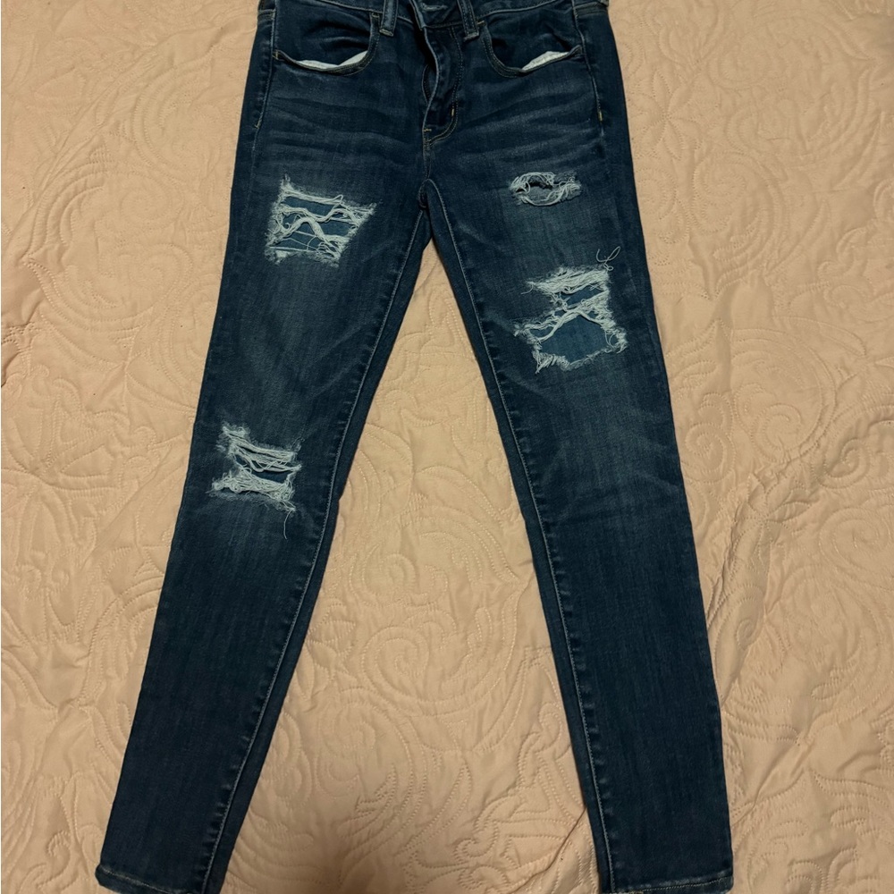 AE Distressed Jeggings Sz 6